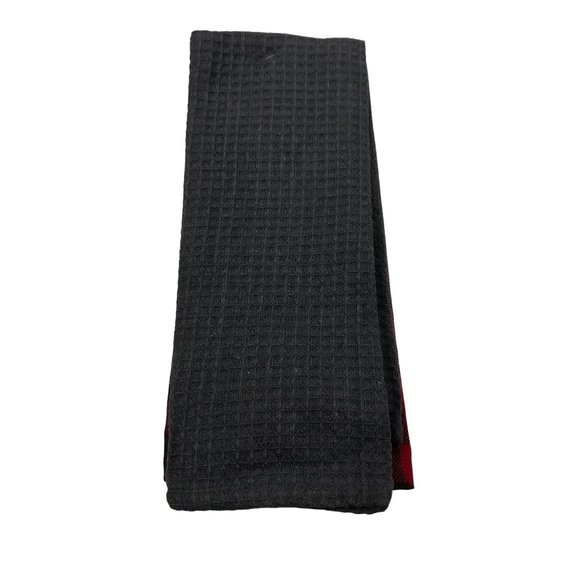 Fabulous Home 2 Pack Christmas Kitchen Towels Red Black Plaid One Plain Black - Picture 2 of 7